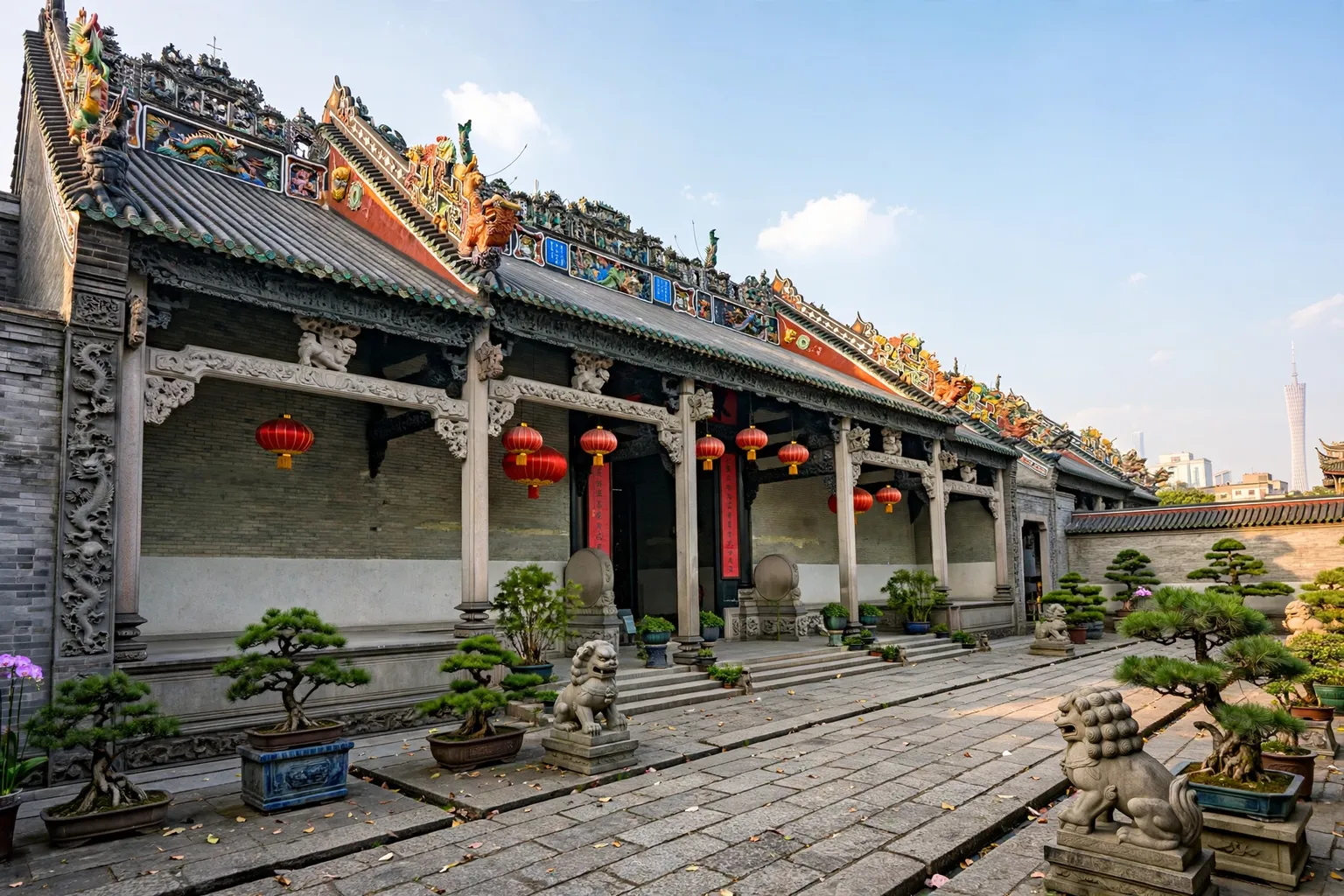 Guangzhou Cantonese culture and qilou arcades